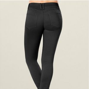 VENUS bum lift black jeans